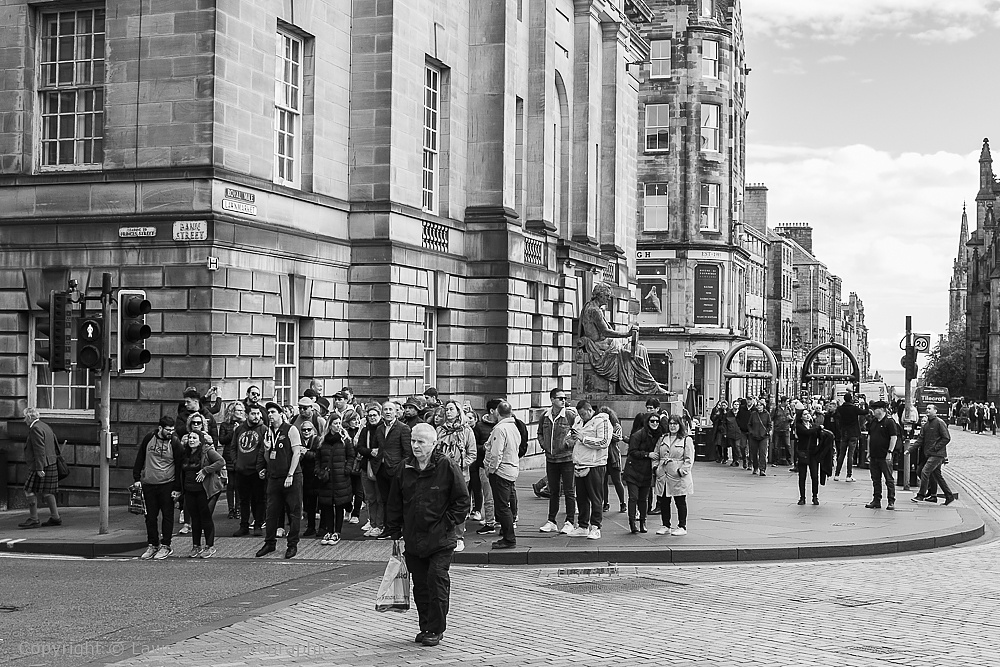 The Lawnmarket (Royal Mile) at George IV Bridge, Edinburgh, Scotland