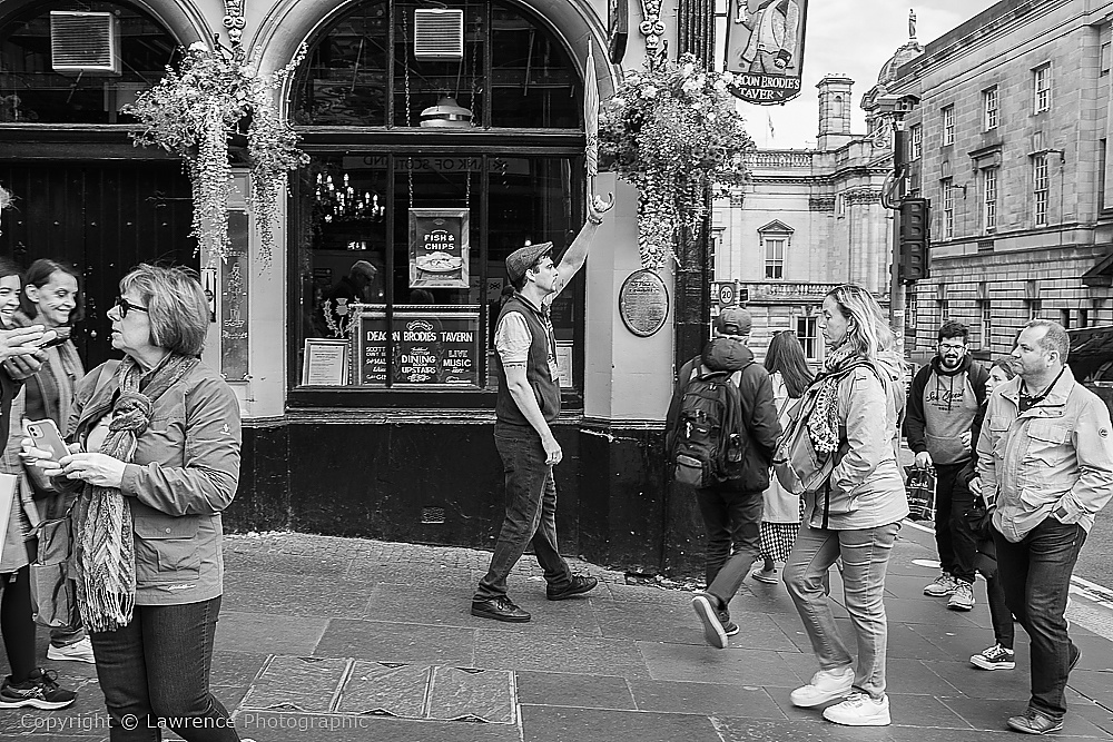 The Lawnmarket (Royal Mile) at George IV Bridge, Edinburgh, Scotland
