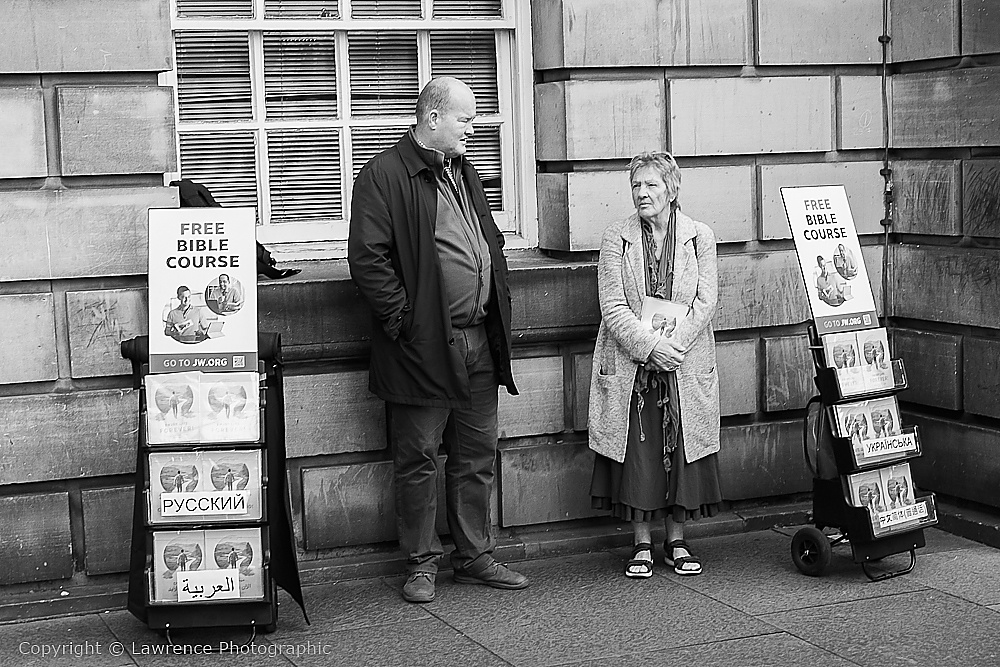 The Lawnmarket (Royal Mile) at George IV Bridge, Edinburgh, Scotland